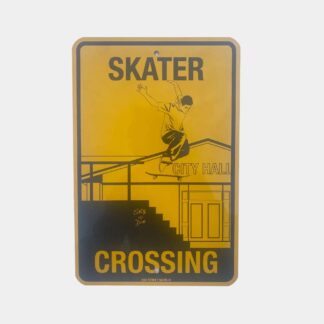 PLAQUE DECORATIVE METAL SKATER CROSSING